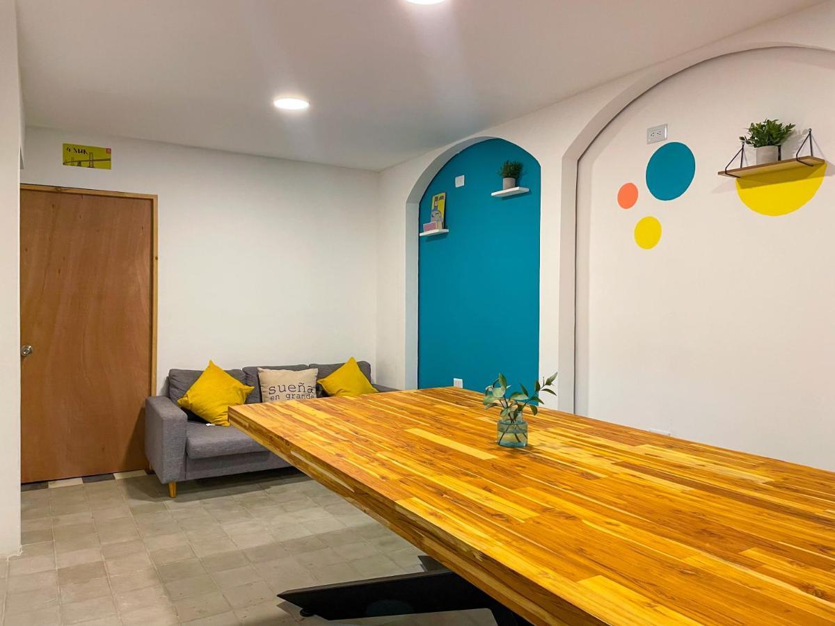 Baku Laureles Hostel ميديلين المظهر الخارجي الصورة